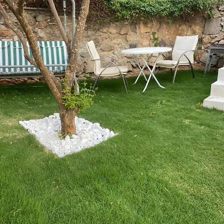 Appartement Nino's Seaview House With Balcony & Garden
